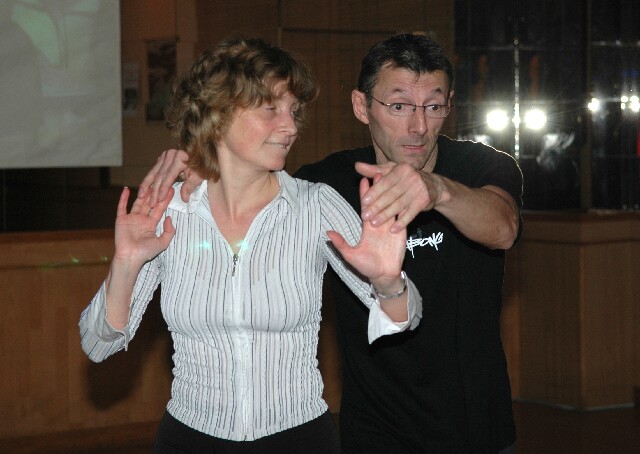 min 2006 12 25 agora 180